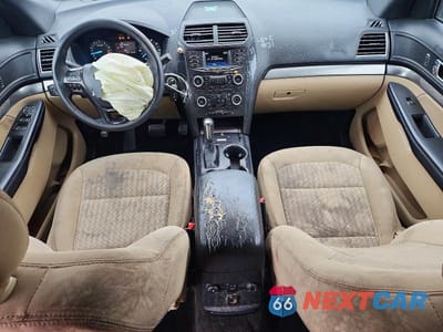 Zdjęcie 8 z 14 samochodu: 2017 FORD EXPLORER VIN:1FM5K7B82HGE29442 - miniatura