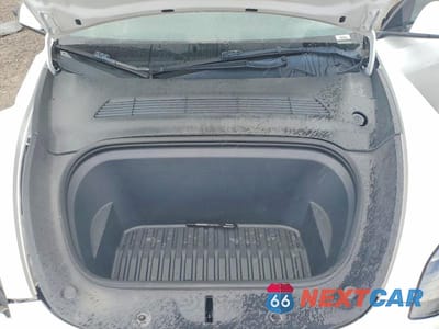 Zdjęcie 11 z 13 samochodu: 2022 TESLA MODEL Y VIN:7SAYGDEF6NF459712 - miniatura