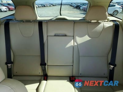 Zdjęcie 10 z 13 samochodu: 2015 VOLVO XC60 T5 PREMIER VIN:YV440MDK8F2755265 - miniatura