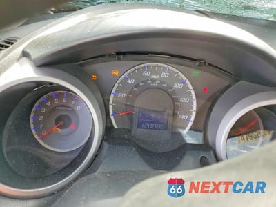 Zdjęcie 9 z 12 samochodu: 2013 HONDA FIT VIN:JHMGE8H39DC027679 - miniatura