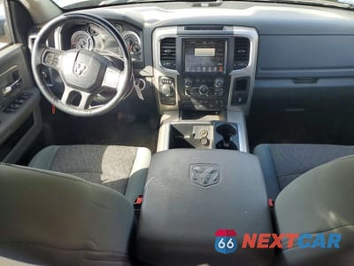 Zdjęcie 8 z 13 samochodu: 2015 RAM 1500 SLT VIN:1C6RR7GT5FS573437 - miniatura