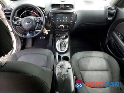 Zdjęcie 8 z 13 samochodu: 2019 KIA SOUL + VIN:KNDJP3A53K7666713 - miniatura