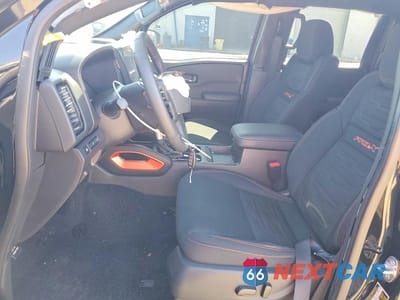 Zdjęcie 7 z 12 samochodu: 2024 NISSAN FRONTIER PRO-X VIN:1N6ED1EJ6RN610421 - miniatura