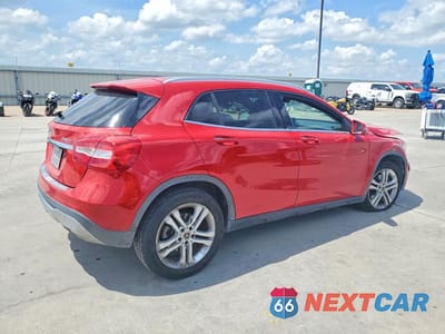 Trzecie zdjęcie samochodu z tyłu: 2018 MERCEDES-BENZ GLA 250 4MATIC VIN:WDCTG4GB8JJ468779 - miniatura
