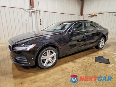 2018 VOLVO S90 T5 MOMENTUM LVY982MK6JP023890 - główne zdjęcie licytacji z USA - miniatura