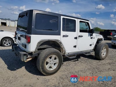 Trzecie zdjęcie samochodu z tyłu: 2016 JEEP WRANGLER UNLIMITED SPORT VIN:1C4BJWDG9GL189398 - miniatura