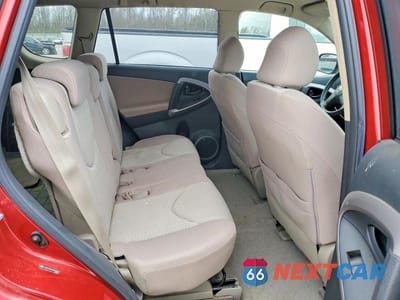 Zdjęcie 11 z 13 samochodu: 2006 TOYOTA RAV4 BASE VIN:JTMZD33V265022050 - miniatura
