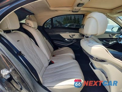 Zdjęcie 10 z 13 samochodu: 2020 MERCEDES-BENZ S 63 AMG 4MATIC VIN:W1KUG8JB4LA533128 - miniatura