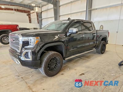 2021 GMC SIERRA K1500 DENALI 3GTU9FEL0MG328193 - główne zdjęcie licytacji z USA - miniatura