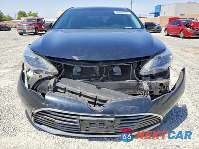 Piąte zdjęcie samochodu w środku: 2016 TOYOTA AVALON XLE VIN:4T1BK1EB3GU218385 - miniatura