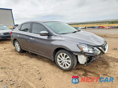 Czwarte zdjęcie samochodu z boku: 2019 NISSAN SENTRA SV VIN:3N1AB7AP0KY391052 - miniatura