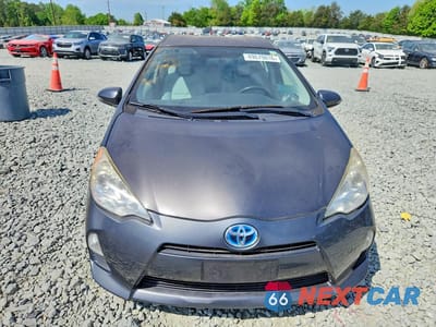 Piąte zdjęcie samochodu w środku: 2014 TOYOTA PRIUS C ONE VIN:JTDKDTB34E1061293 - miniatura