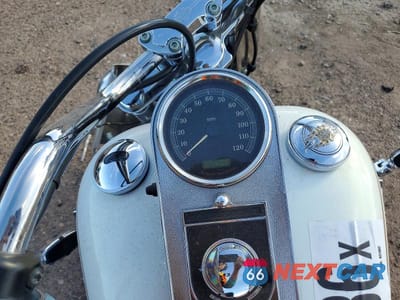 Zdjęcie 7 z 9 samochodu: 2008 HARLEY DAVIDSON FLSTC VIN:1HD1BW5108Y031862 - miniatura