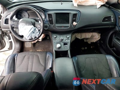 Zdjęcie 8 z 12 samochodu: 2015 CHRYSLER 200 S VIN:1C3CCCDG8FN557123 - miniatura