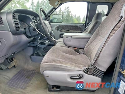 Zdjęcie 7 z 13 samochodu: 2000 DODGE RAM 2500 VIN:1B7KF23W1YJ156184 - miniatura