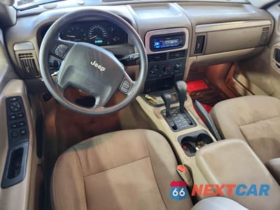 Zdjęcie 8 z 13 samochodu: 2002 JEEP GRAND CHEROKEE LAREDO VIN:1J4GW48SX2C232806 - miniatura
