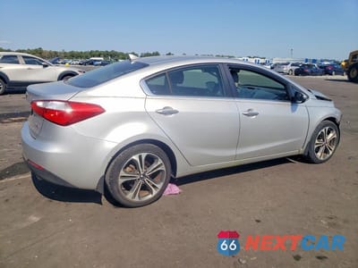 Trzecie zdjęcie samochodu z tyłu: 2014 KIA FORTE EX VIN:KNAFX4A85E5120918 - miniatura