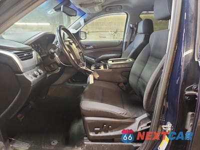 Zdjęcie 7 z 13 samochodu: 2018 CHEVROLET TAHOE K1500 LS VIN:1GNSKAEC8JR261943 - miniatura