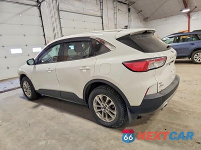 Drugie zdjęcie samochodu z przodu: 2020 FORD ESCAPE SE VIN:1FMCU9G64LUA89256 - miniatura
