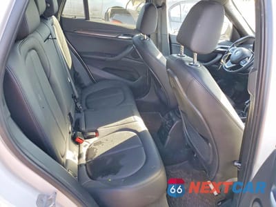 Zdjęcie 10 z 12 samochodu: 2021 BMW X1 XDRIVE28I VIN:WBXJG9C0XM5T26884 - miniatura