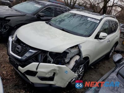 Drugie zdjęcie samochodu z przodu: 2019 NISSAN ROGUE S VIN:5N1AT2MVXKC750757 - miniatura