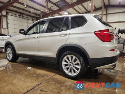 Drugie zdjęcie samochodu z przodu: 2013 BMW X3 XDRIVE28I VIN:5UXWX9C52D0A16189 - miniatura