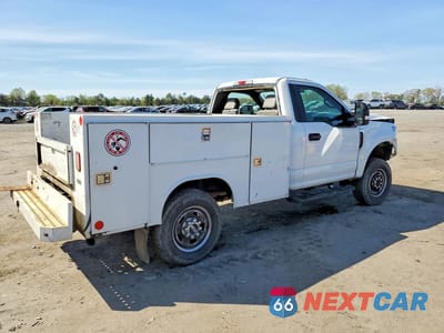 Trzecie zdjęcie samochodu z tyłu: 2019 FORD F250 SUPER DUTY VIN:1FDBF2B66KED71847 - miniatura