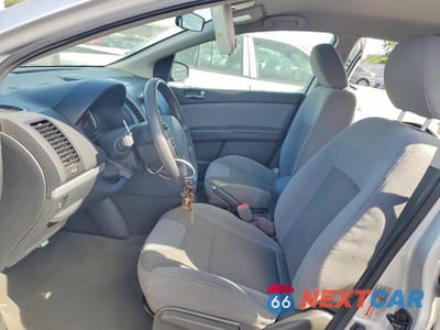 Zdjęcie 7 z 11 samochodu: 2012 NISSAN SENTRA 2.0 VIN:3N1AB6AP8CL679006 - miniatura