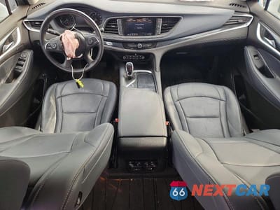 Zdjęcie 8 z 13 samochodu: 2021 BUICK ENCLAVE PREMIUM VIN:5GAERCKW3MJ246900 - miniatura