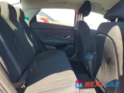 Zdjęcie 10 z 12 samochodu: 2024 HYUNDAI ELANTRA HYBRID BLUE VIN:KMHLM4DJ1RU104882 - miniatura