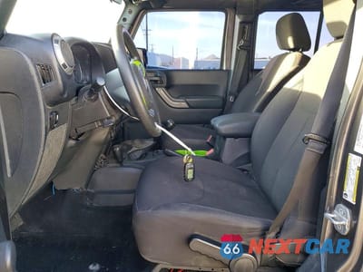 Zdjęcie 7 z 11 samochodu: 2014 JEEP WRANGLER UNLIMITED SPORT VIN:1C4BJWDGXEL298269 - miniatura