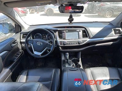 Zdjęcie 9 z 10 samochodu: 2018 TOYOTA HIGHLANDER HYBRID XLE VIN:5TDJGRFH6JS050207 - miniatura