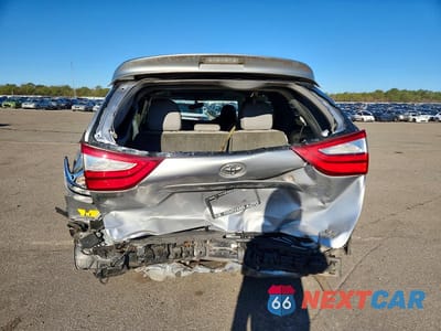 Zdjęcie 6 z 12 samochodu: 2016 TOYOTA SIENNA XLE 8-PASSENGER VIN:5TDYK3DC6GS743062 - miniatura