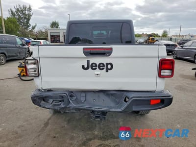 Zdjęcie 6 z 13 samochodu: 2020 JEEP GLADIATOR SPORT VIN:1C6JJTAG4LL172671 - miniatura