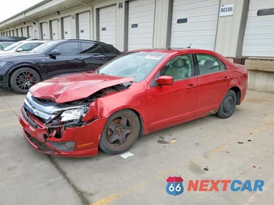 2010 FORD FUSION SE 3FAHP0HA2AR403982 - główne zdjęcie licytacji z USA - miniatura