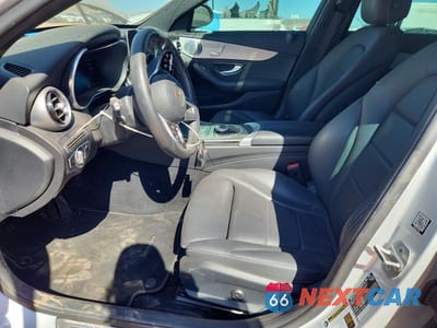 Zdjęcie 7 z 12 samochodu: 2020 MERCEDES-BENZ C 300 VIN:55SWF8DB8LU333103 - miniatura
