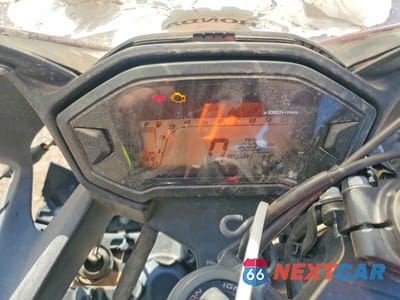 Zdjęcie 7 z 9 samochodu: 2014 HONDA CBR500 R VIN:MLHPC4463E5100404 - miniatura