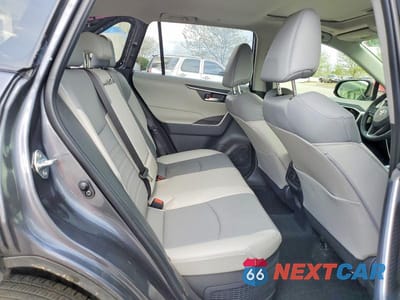 Zdjęcie 11 z 14 samochodu: 2025 TOYOTA RAV4 HYBRID XLE PREMIUM VIN:JTMB6RFVXSD159988 - miniatura