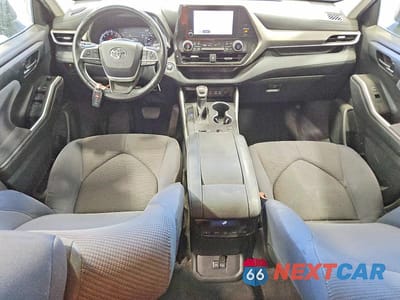 Zdjęcie 8 z 13 samochodu: 2023 TOYOTA HIGHLANDER LE VIN:5TDKDRAH0PS026014 - miniatura
