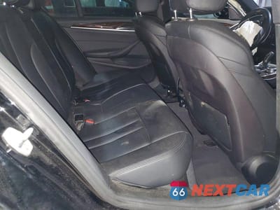 Zdjęcie 10 z 12 samochodu: 2018 BMW 530 XI VIN:WBAJA7C52JWA73063 - miniatura