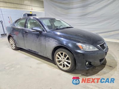 Czwarte zdjęcie samochodu z boku: 2012 LEXUS IS 250 VIN:JTHCF5C26C5055645 - miniatura