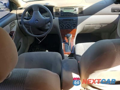 Zdjęcie 8 z 12 samochodu: 2005 TOYOTA COROLLA LE VIN:1NXBR32E15Z463639 - miniatura
