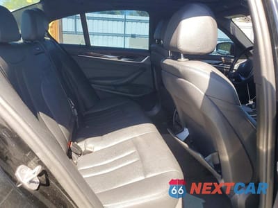 Zdjęcie 10 z 11 samochodu: 2019 BMW 530 XI VIN:WBAJA7C55KG912146 - miniatura