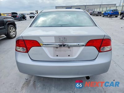 Zdjęcie 6 z 12 samochodu: 2010 HONDA CIVIC LX VIN:2HGFA1F52AH513376 - miniatura