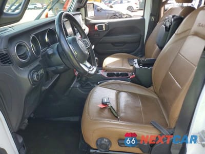 Zdjęcie 7 z 13 samochodu: 2020 JEEP WRANGLER UNLIMITED SAHARA VIN:1C4HJXEN5LW308585 - miniatura
