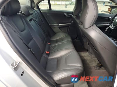 Zdjęcie 10 z 12 samochodu: 2014 VOLVO S60 T5 VIN:YV1612FS5E2299017 - miniatura