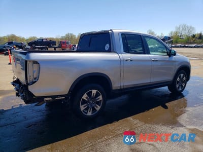 Trzecie zdjęcie samochodu z tyłu: 2019 HONDA RIDGELINE RTL VIN:5FPYK3F50KB043198 - miniatura