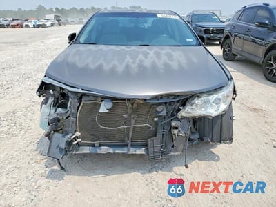 Piąte zdjęcie samochodu w środku: 2012 TOYOTA CAMRY XLE VIN:4T4BF1FK4CR203817 - miniatura
