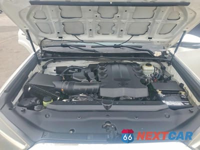 Zdjęcie 11 z 11 samochodu: 2014 TOYOTA 4RUNNER LIMITED VIN:JTEZU5JR8E5077923 - miniatura