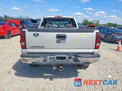 Zdjęcie 6 z 12 samochodu: 2006 CHEVROLET SILVERADO K1500 VIN:1GCEK19B66E104918 - miniatura
